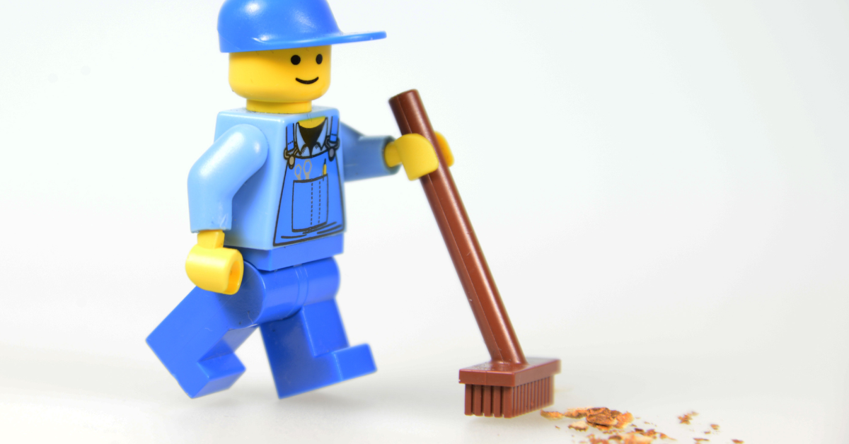 Let's get those Legos organized!